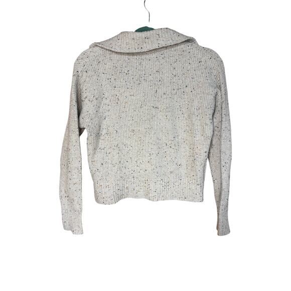 William Rast Women's Cropped Sweater XS EUC - Picture 2 of 5